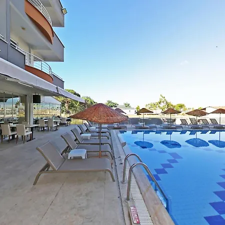 Sare Hotel *